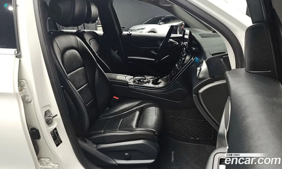Mercedes-Benz GLC-Class 2019 2.0 автомат (гидро), фото 15