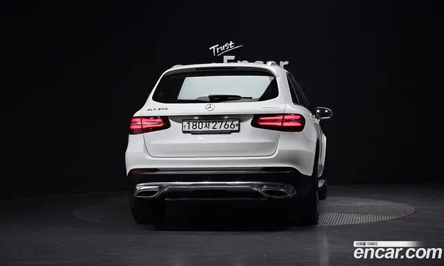 Mercedes-Benz GLC-Class 2019 2.0 автомат (гидро), миниатюра 3