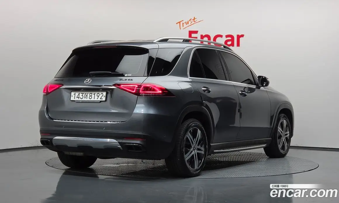Mercedes-Benz GLE-Class 2019 1.9 автомат (гидро), фото 1 Mercedes-Benz GLE-Class 2019 1.9 автомат (гидро), фото 1