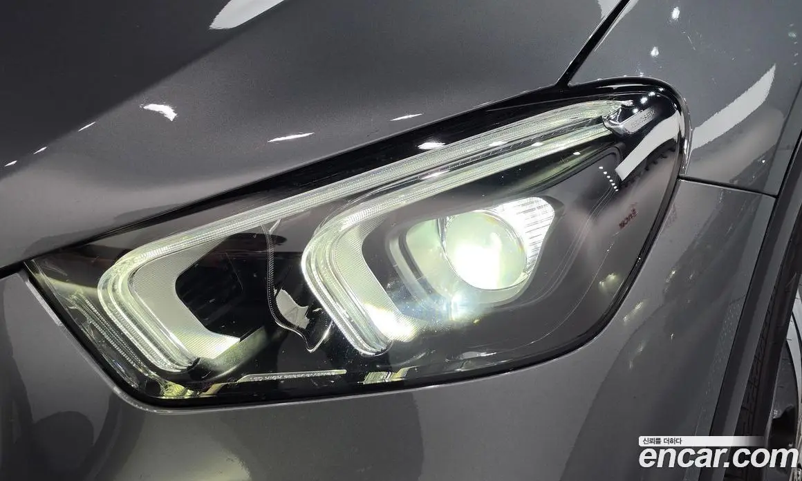 Mercedes-Benz GLE-Class 2019 1.9 автомат (гидро), фото 7 Mercedes-Benz GLE-Class 2019 1.9 автомат (гидро), фото 7