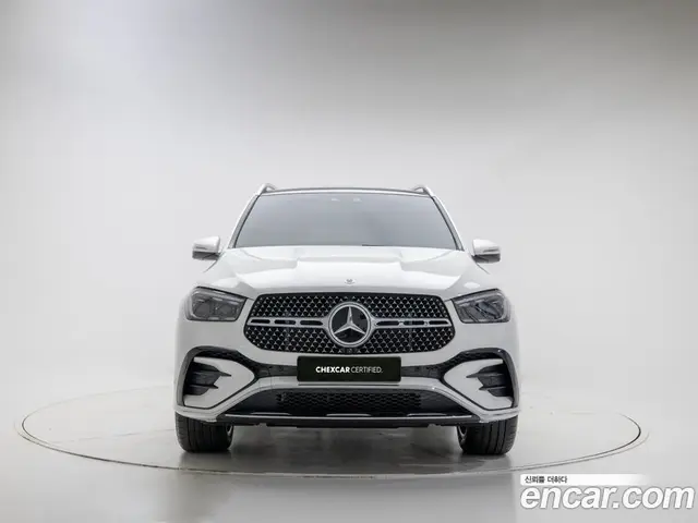 Mercedes-Benz GLE-Class 2025 3.0 автомат (гидро), миниатюра 2