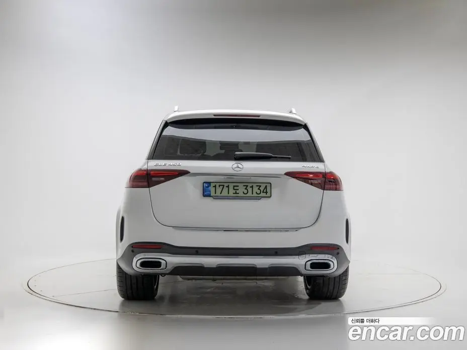 Mercedes-Benz GLE-Class 2025 3.0 автомат (гидро), фото 3