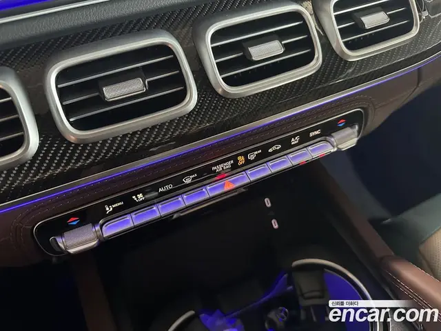 Mercedes-Benz GLE-Class 2025 3.0 автомат (гидро), миниатюра 12