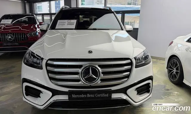 Mercedes-Benz GLS-Class 2025 4.0 автомат (гидро), миниатюра 2