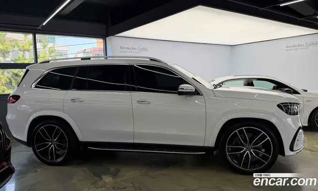 Mercedes-Benz GLS-Class 2025 4.0 автомат (гидро), миниатюра 3