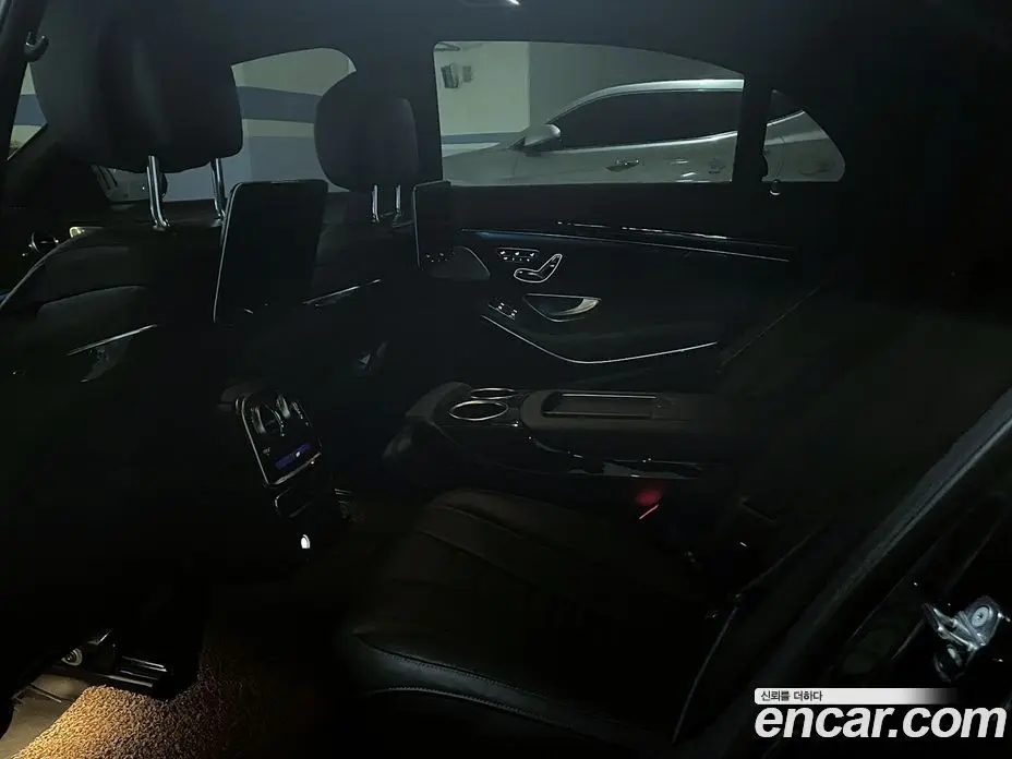 Mercedes-Benz S-Class 2019 4.0 автомат (гидро), фото 12 Mercedes-Benz S-Class 2019 4.0 автомат (гидро), фото 12
