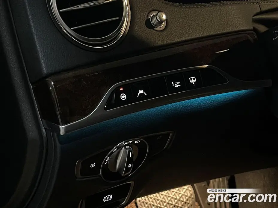 Mercedes-Benz S-Class 2019 4.0 автомат (гидро), фото 18 Mercedes-Benz S-Class 2019 4.0 автомат (гидро), фото 18
