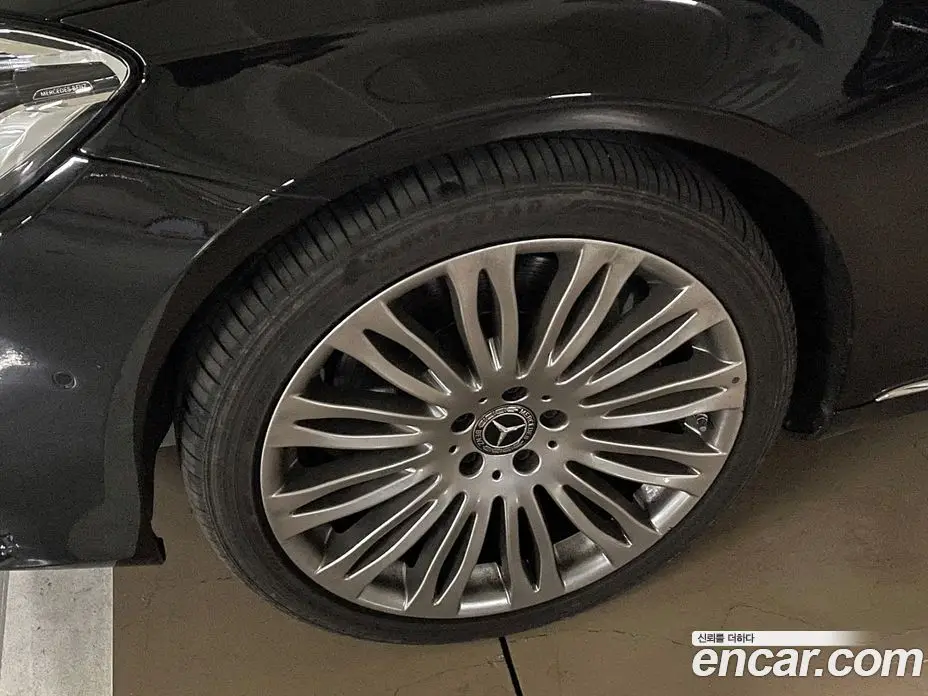Mercedes-Benz S-Class 2019 4.0 автомат (гидро), фото 5 Mercedes-Benz S-Class 2019 4.0 автомат (гидро), фото 5