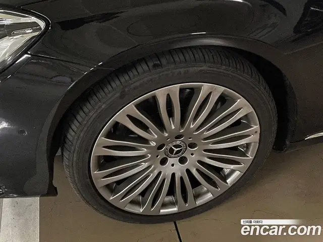 Mercedes-Benz S-Class 2019 4.0 автомат (гидро), миниатюра 5 Mercedes-Benz S-Class 2019 4.0 автомат (гидро), миниатюра 5