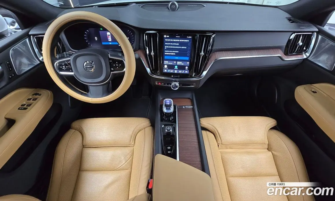Volvo S60 2025 2.0 автомат (гидро), фото 7 Volvo S60 2025 2.0 автомат (гидро), фото 7