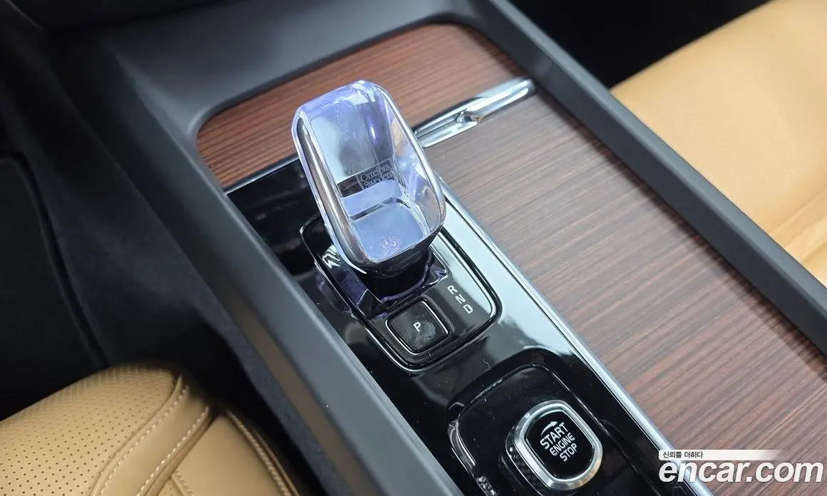 Volvo S60 2025 2.0 автомат (гидро), фото 9 Volvo S60 2025 2.0 автомат (гидро), фото 9
