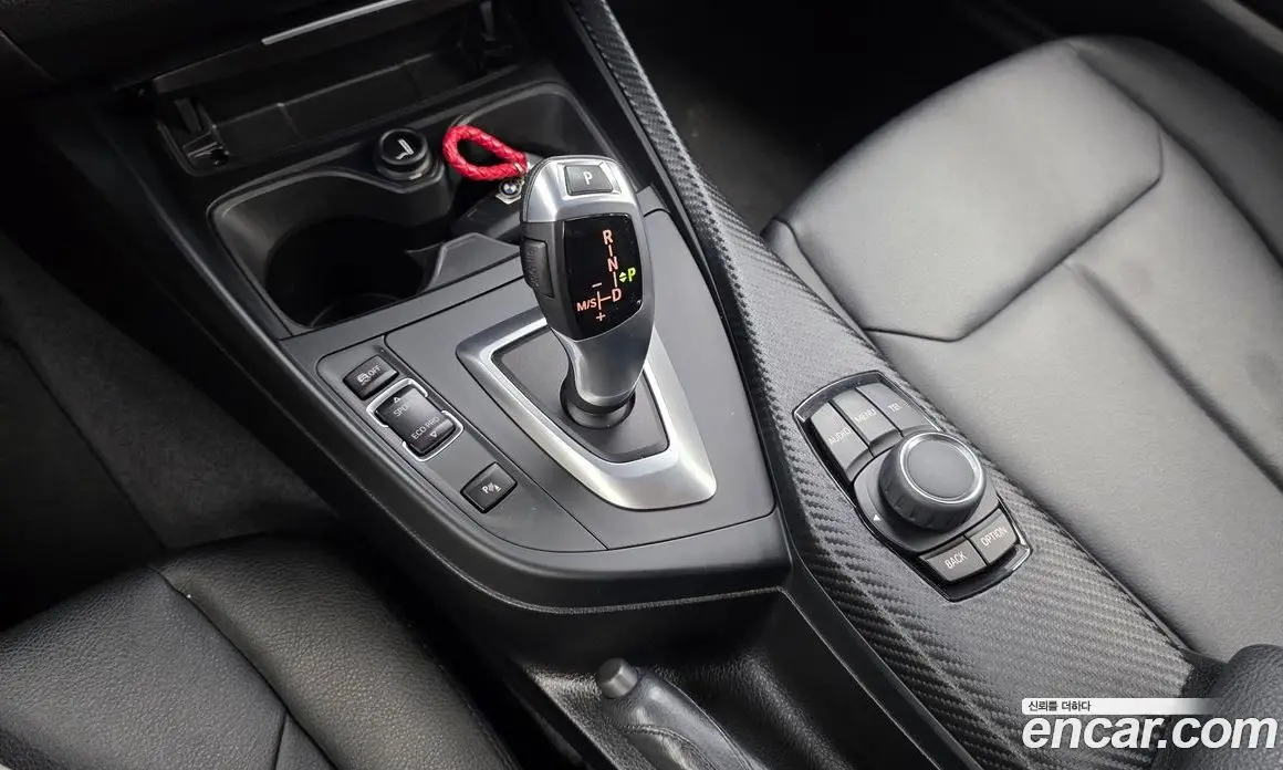 BMW 1 серия 2014 2.0 автомат (гидро), фото 9 BMW 1 серия 2014 2.0 автомат (гидро), фото 9