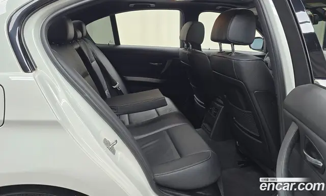 BMW 3 серия 2011 2.0 автомат (гидро), миниатюра 12