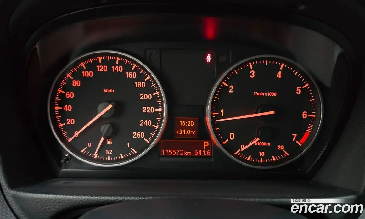 BMW 3 серия 2011 2.0 автомат (гидро), фото 8