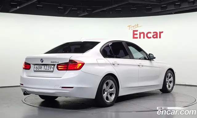 BMW 3 серия 2012 2.0 автомат (гидро), миниатюра 2