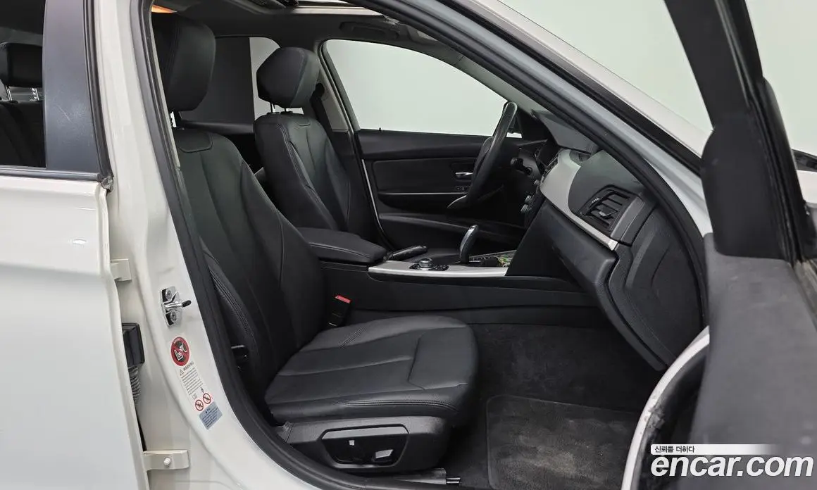 BMW 3 серия 2012 2.0 автомат (гидро), фото 11