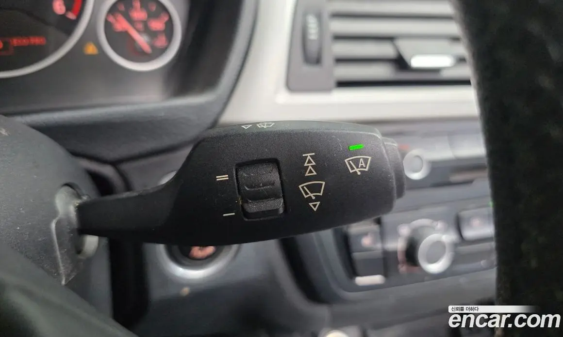BMW 3 серия 2012 2.0 автомат (гидро), фото 14