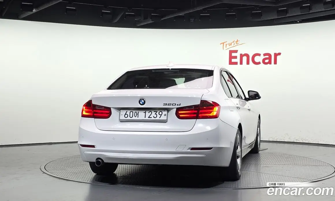 BMW 3 серия 2012 2.0 автомат (гидро), фото 4