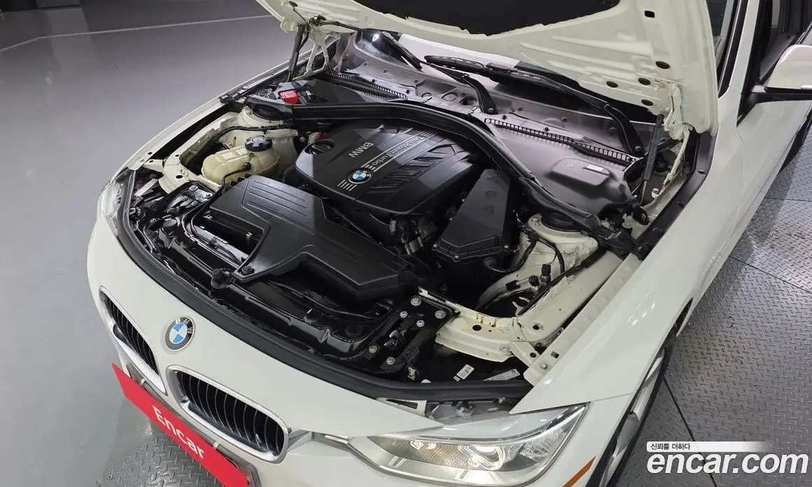 BMW 3 серия 2012 2.0 автомат (гидро), фото 6