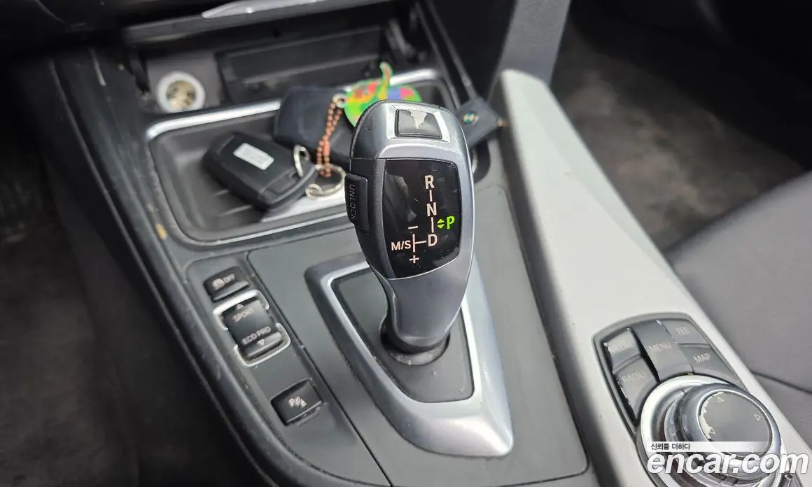 BMW 3 серия 2012 2.0 автомат (гидро), фото 9