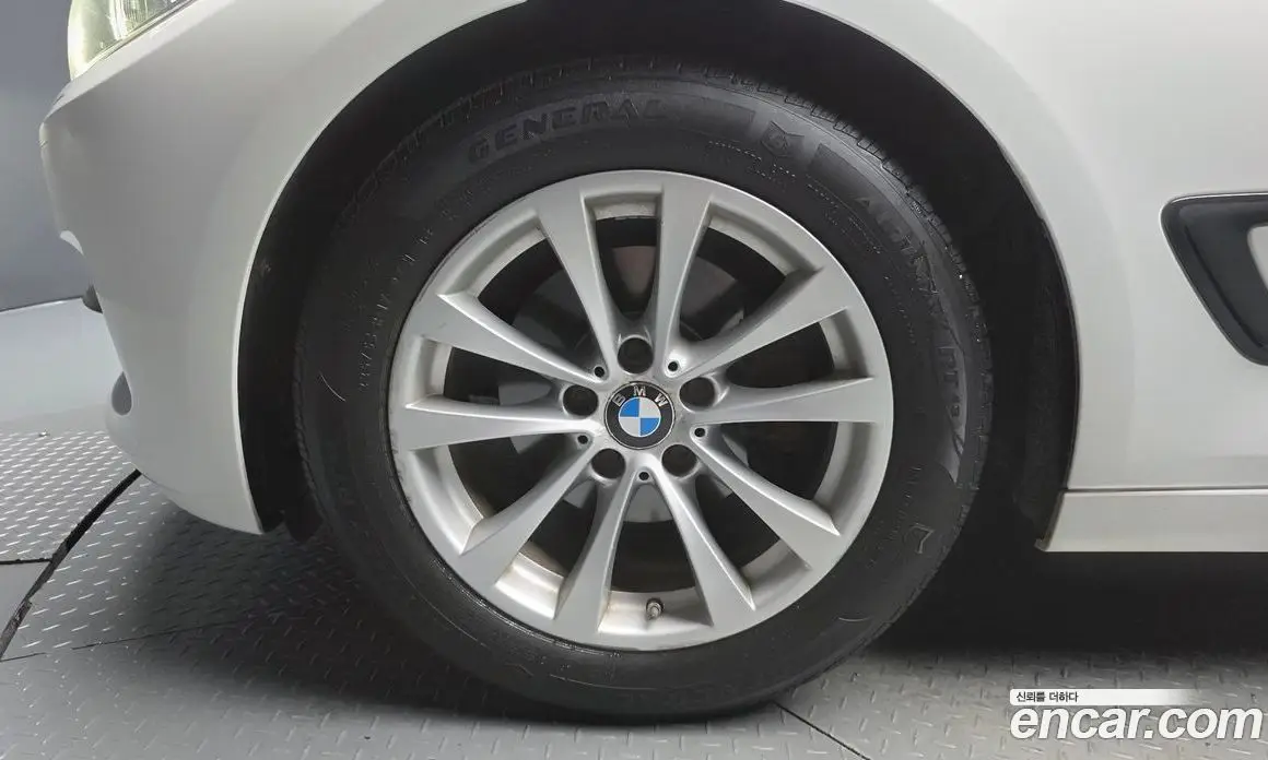 BMW 3 серия 2014 2.0 автомат (гидро), фото 5