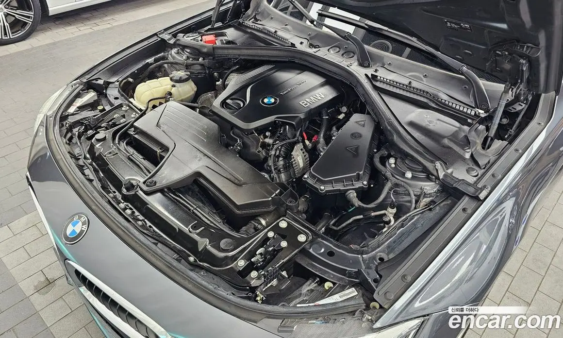 BMW 3 серия 2016 2.0 автомат (гидро), фото 6 BMW 3 серия 2016 2.0 автомат (гидро), фото 6