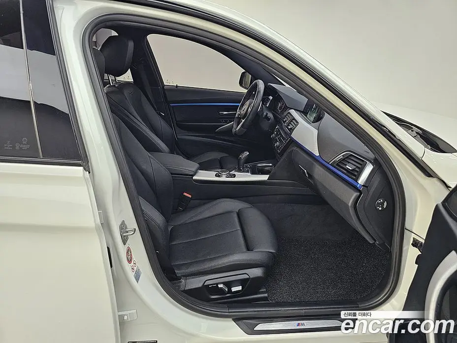 BMW 3 серия 2016 2.0 автомат (гидро), фото 11 BMW 3 серия 2016 2.0 автомат (гидро), фото 11