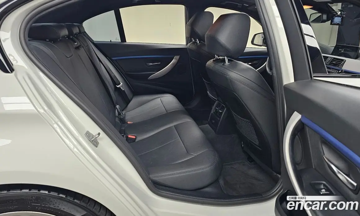BMW 3 серия 2018 2.0 автомат (гидро), фото 11 BMW 3 серия 2018 2.0 автомат (гидро), фото 11