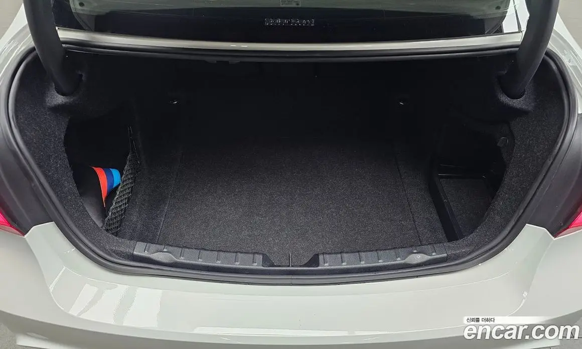 BMW 3 серия 2018 2.0 автомат (гидро), фото 20 BMW 3 серия 2018 2.0 автомат (гидро), фото 20