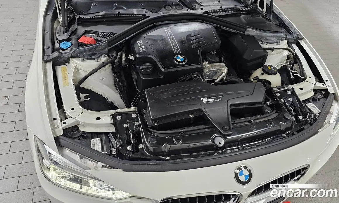 BMW 3 серия 2018 2.0 автомат (гидро), фото 6 BMW 3 серия 2018 2.0 автомат (гидро), фото 6