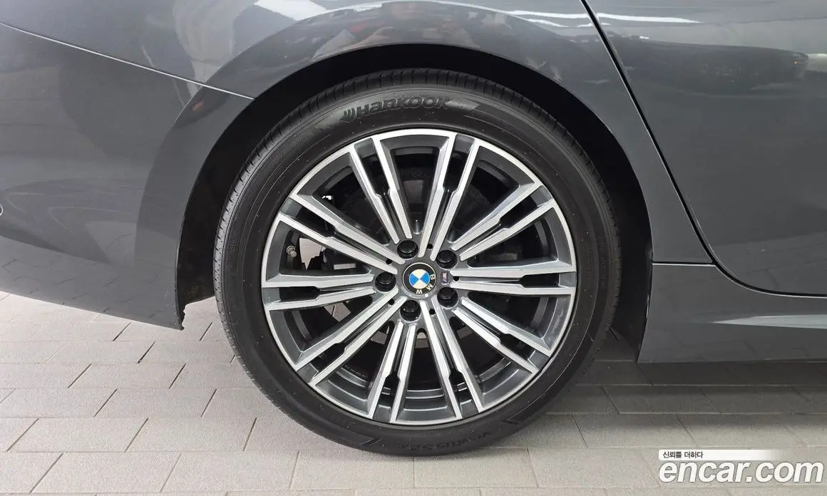 BMW 3 серия 2021 2.0 автомат (гидро), фото 5 BMW 3 серия 2021 2.0 автомат (гидро), фото 5