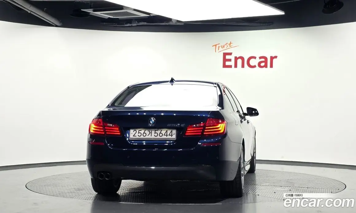 BMW 5 серия 2015 2.0 автомат (гидро), фото 4
