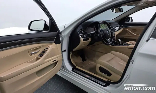 BMW 5 серия 2016 2.0 автомат (гидро), миниатюра 9