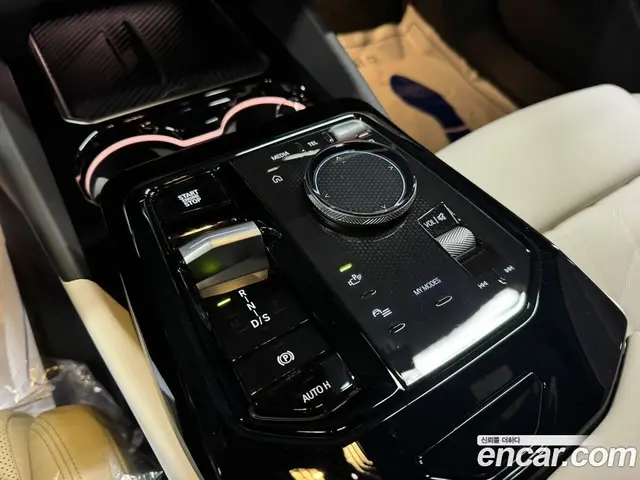 BMW 5 серия 2026 2.0 автомат (гидро), миниатюра 10 BMW 5 серия 2026 2.0 автомат (гидро), миниатюра 10
