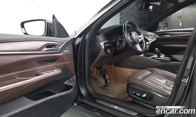 BMW 6 серия 2019 2.0 автомат (гидро), миниатюра 10