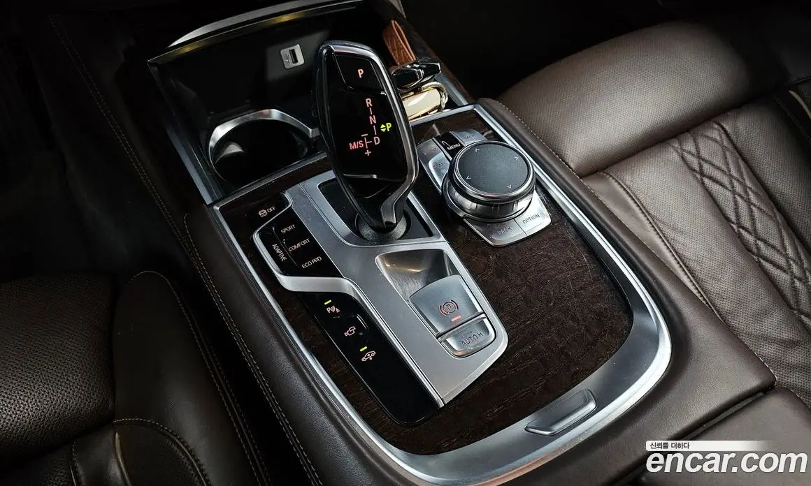 BMW 7 серия 2016 3.0 автомат (гидро), фото 9