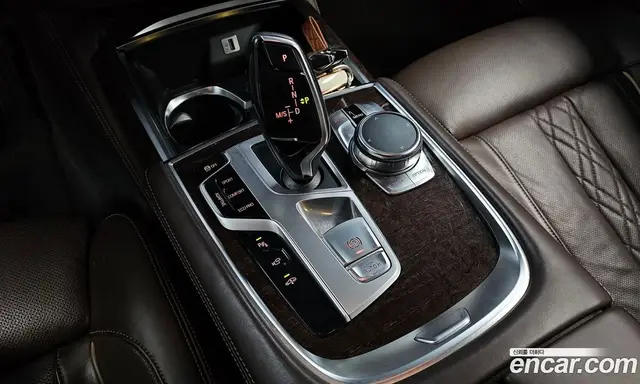 BMW 7 серия 2016 3.0 автомат (гидро), миниатюра 9
