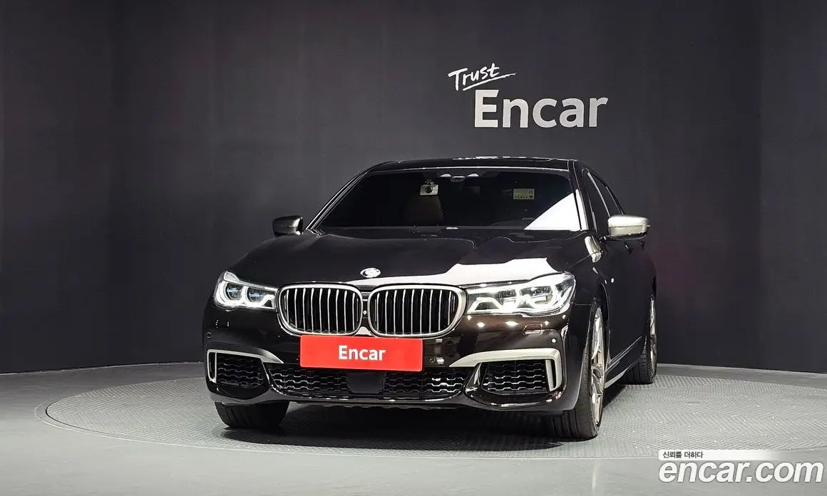 BMW 7 серия 2017 6.6 автомат (гидро), фото 3