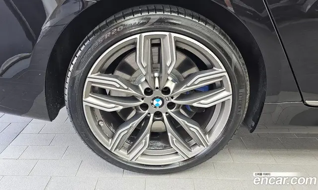 BMW 7 серия 2017 6.6 автомат (гидро), миниатюра 5