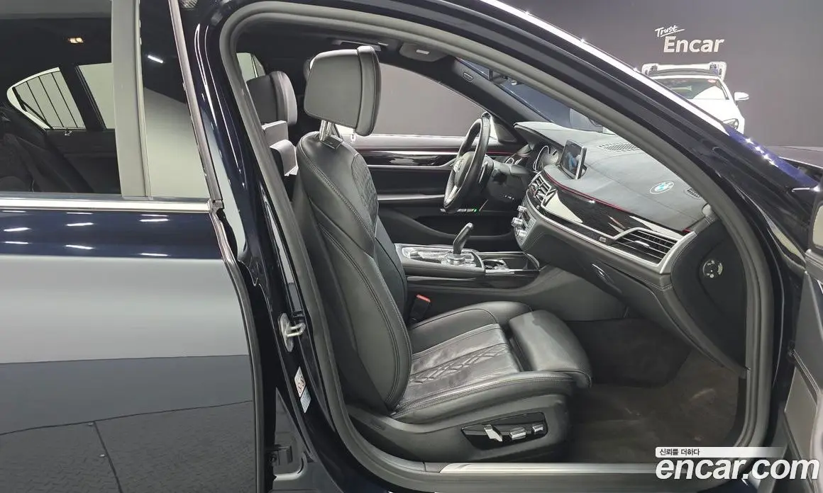 BMW 7 серия 2018 3.0 автомат (гидро), фото 12