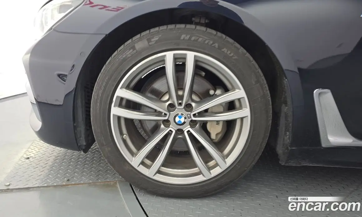 BMW 7 серия 2018 3.0 автомат (гидро), фото 5