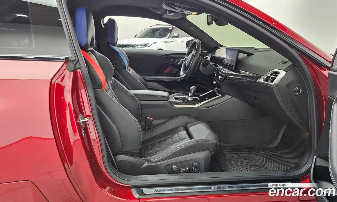 BMW M2 2025 3.0 автомат (гидро), фото 11 BMW M2 2025 3.0 автомат (гидро), фото 11