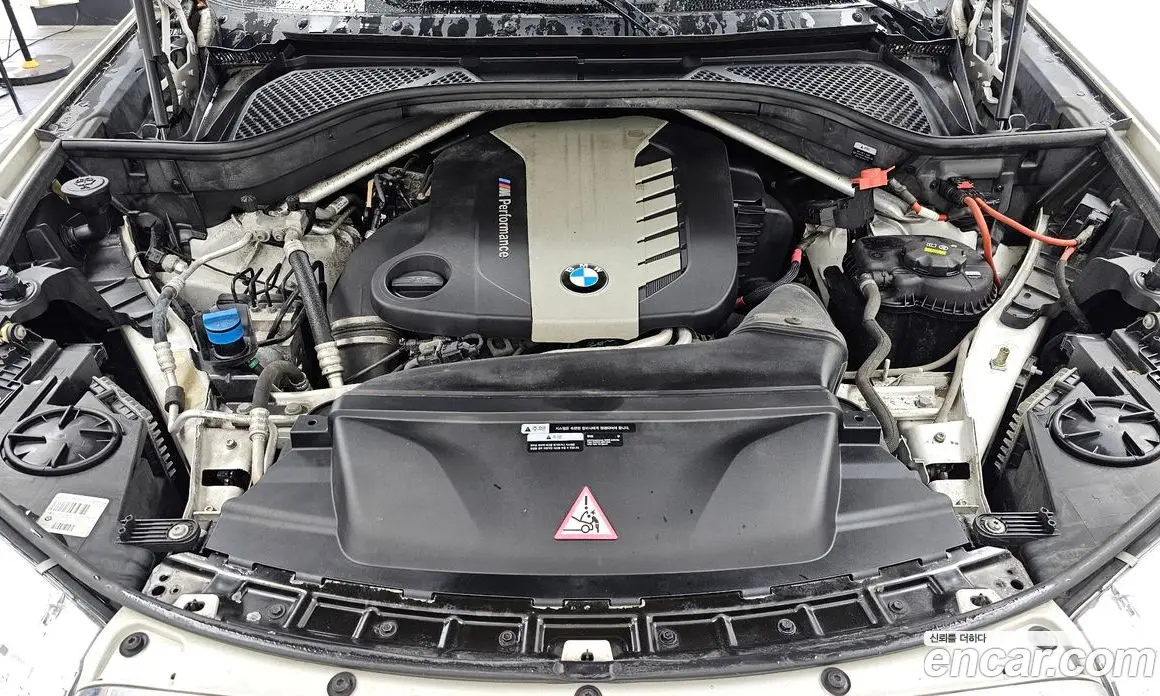 BMW X6 2018 3.0 автомат (гидро), фото 6
