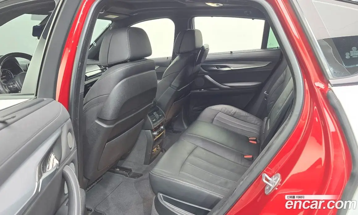 BMW X6 2018 3.0 автомат (гидро), фото 11