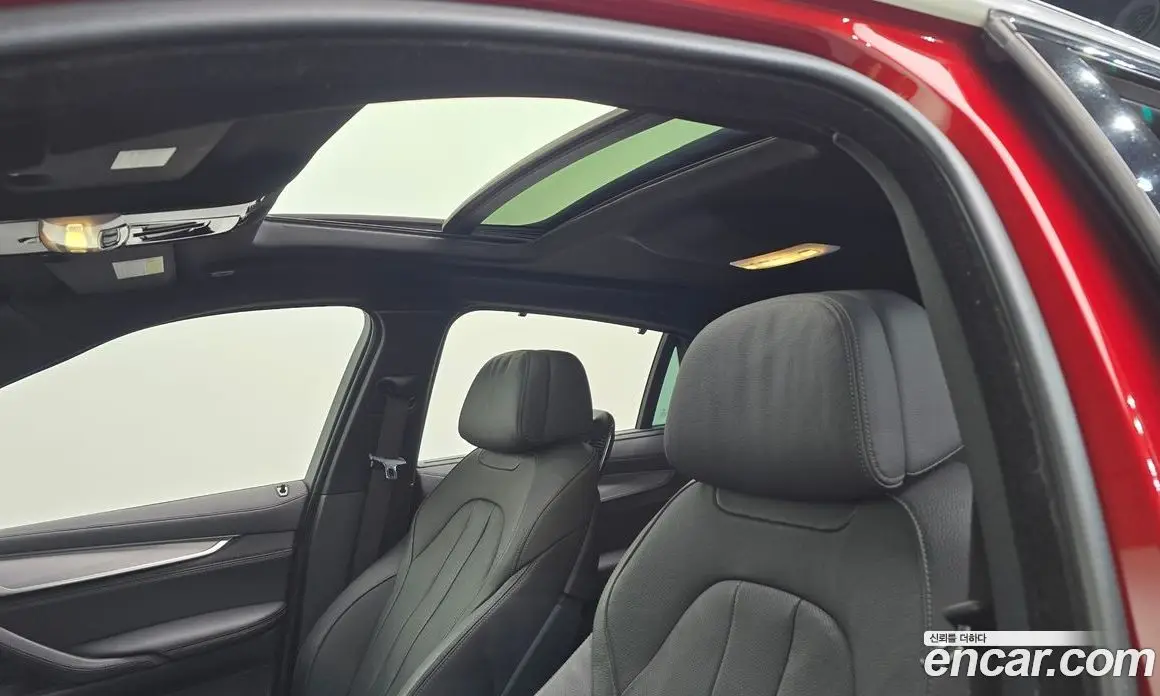 BMW X6 2018 3.0 автомат (гидро), фото 17