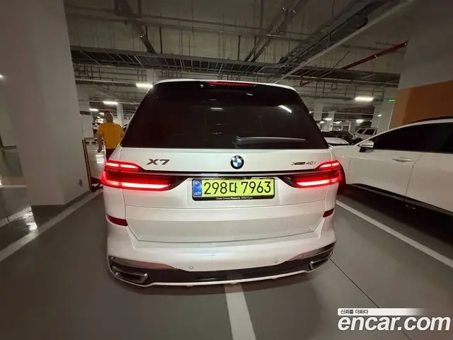 BMW X7 2025 3.0 автомат (гидро), миниатюра 2