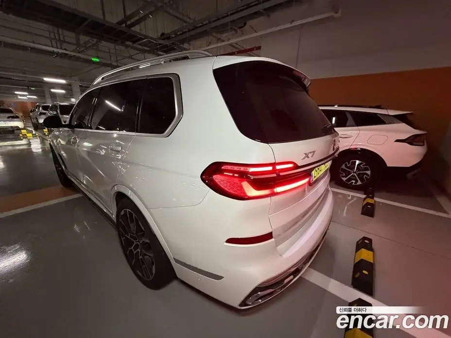 BMW X7 2025 3.0 автомат (гидро), фото 3