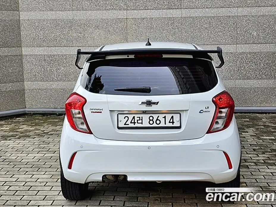 Chevrolet Spark 2015 1.0 автомат (гидро), фото 4 Chevrolet Spark 2015 1.0 автомат (гидро), фото 4