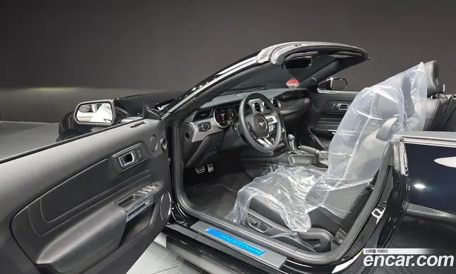 Ford Mustang 2023 2.3 автомат (гидро), миниатюра 12