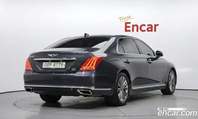 Genesis EQ900 2017 3.8 автомат (гидро), миниатюра 2